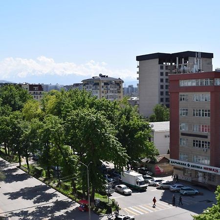 Studio Boutique Apartment Μπισκέκ Εξωτερικό φωτογραφία
