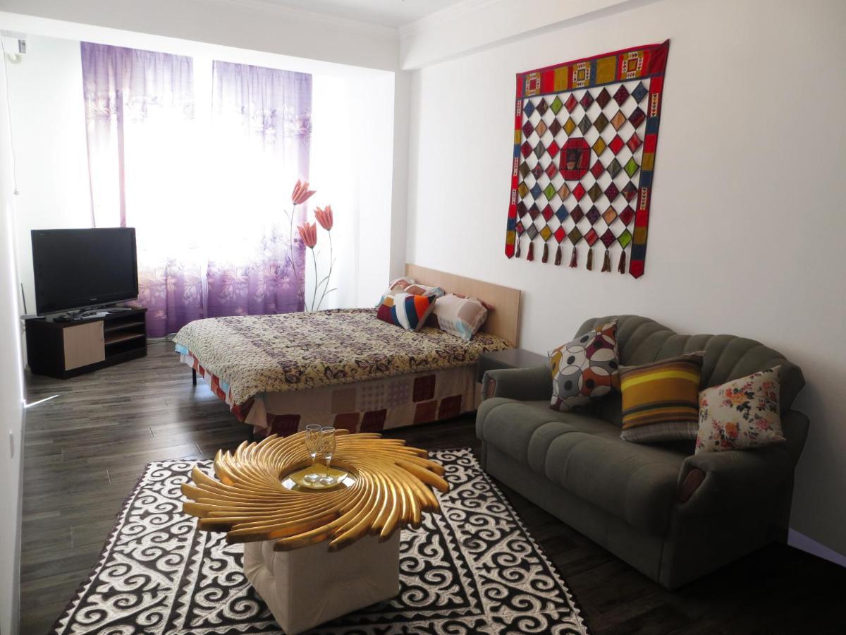 Studio Boutique Apartment Μπισκέκ Εξωτερικό φωτογραφία